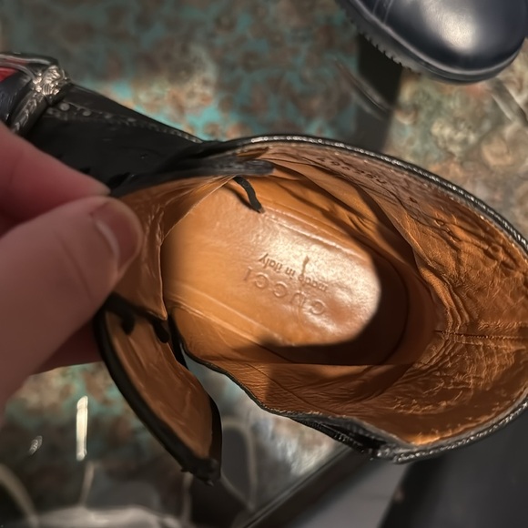 GUCCI, Black leather boots with side zipper, buckle on top Gucci dragon, size 9 - Picture 6 of 6